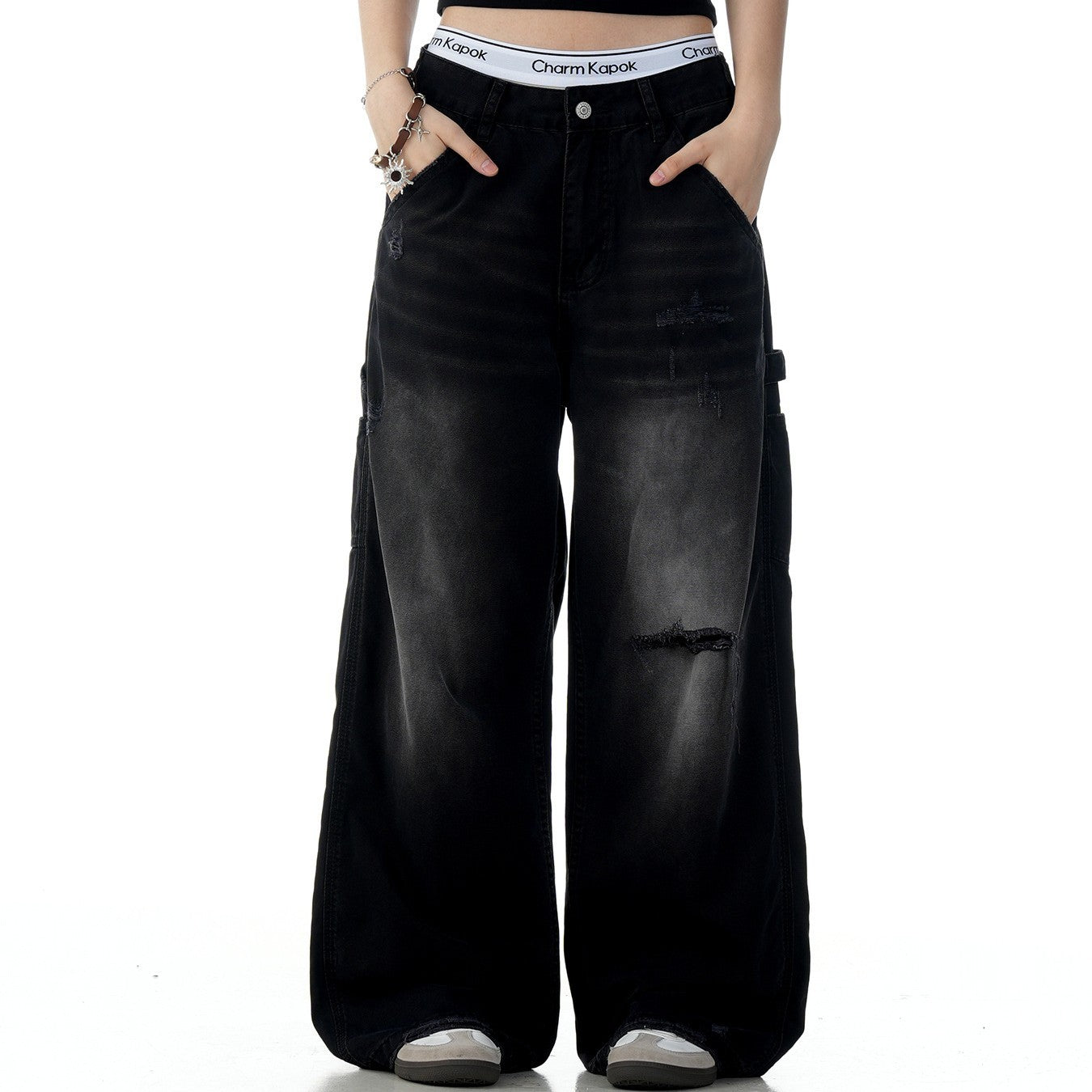 Like the 90's Tattered Baggy Jeans